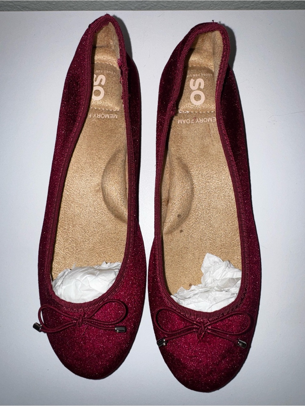 SO Women's Sparkle Burgundy Ballet Flats with Bow